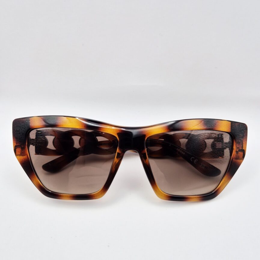 Guess GU00111