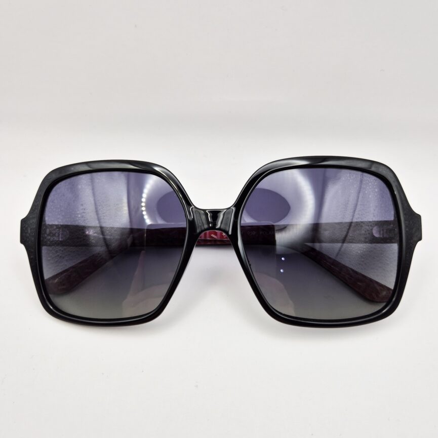 Guess GU7921
